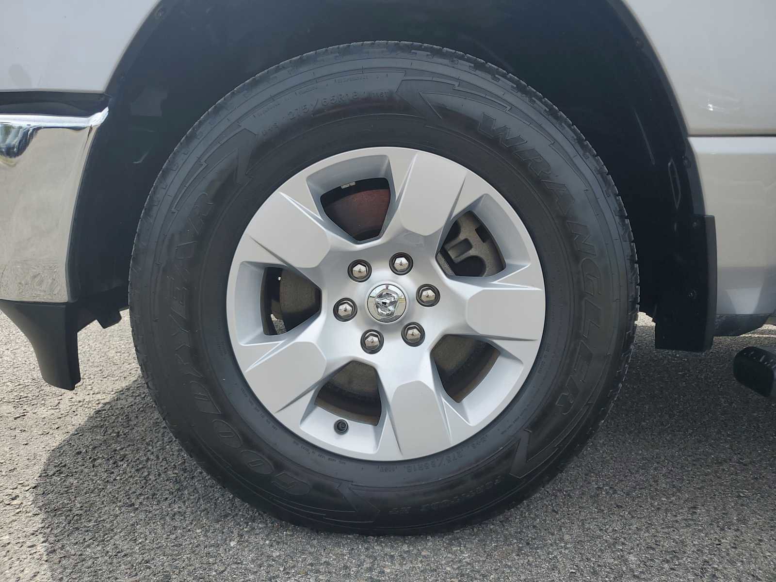 Used 2023 RAM 1500 Big Horn image 10