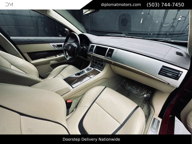 Used 2013 Jaguar XF Supercharged RWD image 19