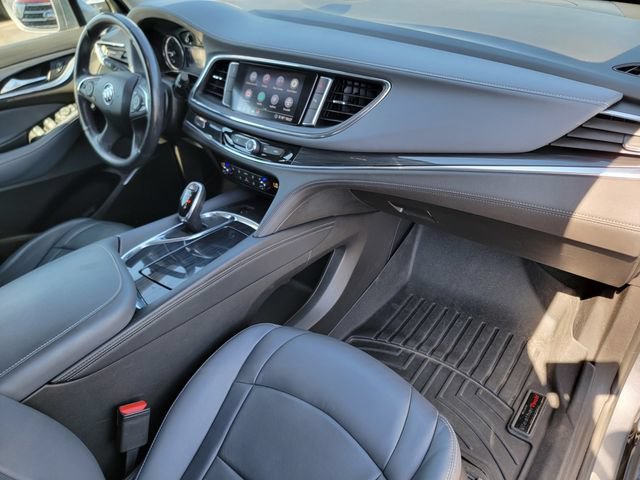 Used 2020 Buick Enclave Essence FWD image 25