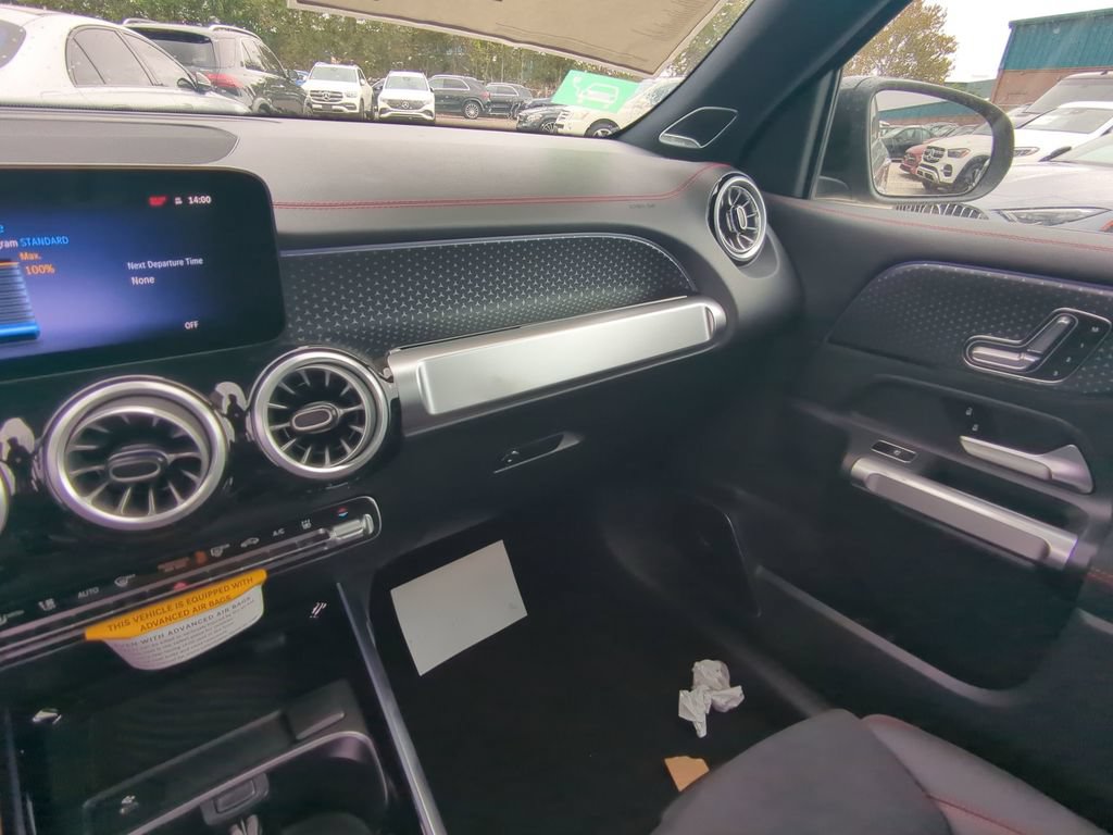 Certified 2024 Mercedes-Benz EQB 300 4MATIC image 4