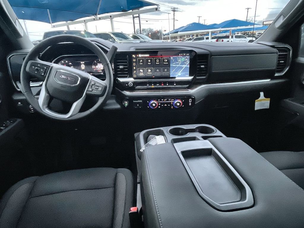 New 2025 GMC Sierra 1500 Elevation image 28