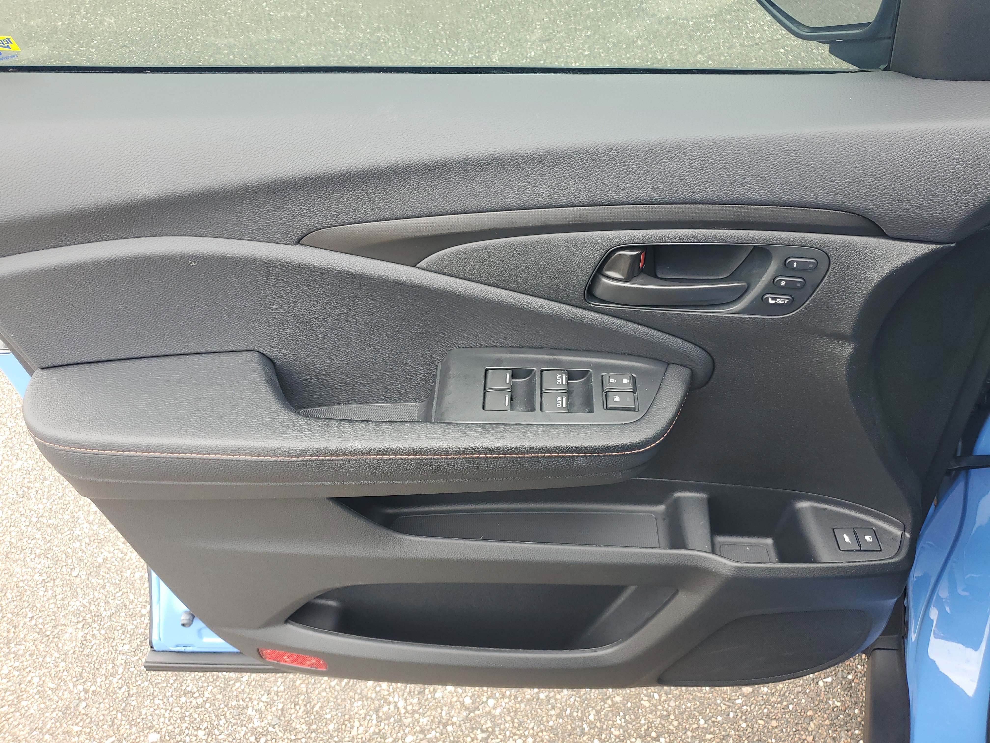 Certified 2024 Honda Passport TrailSport image 19