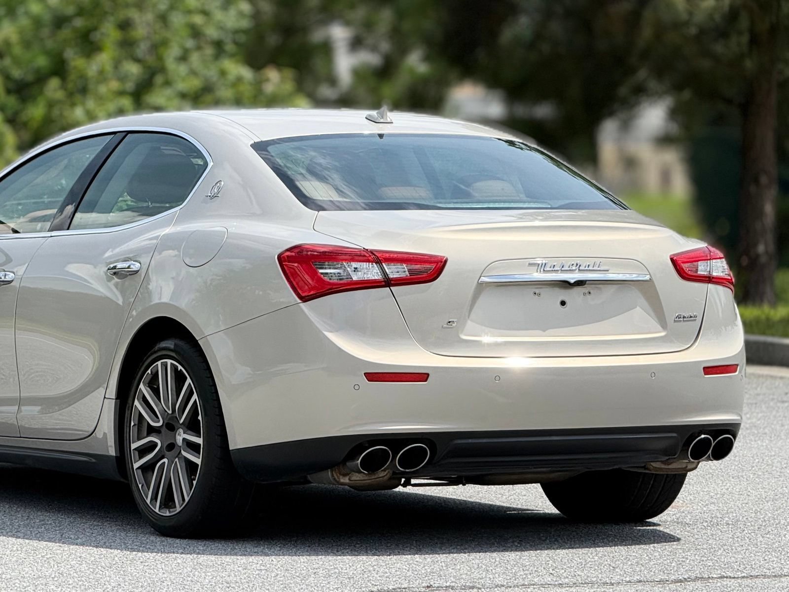 Used 2017 Maserati Ghibli S RWD image 49