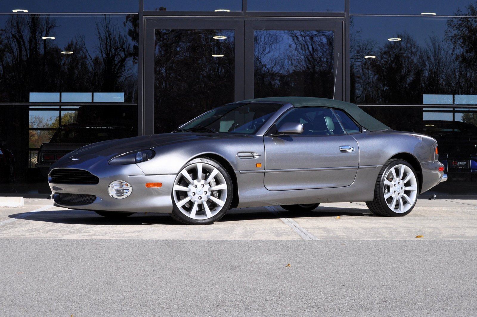 Used 2002 Aston Martin DB7 Vantage image 2