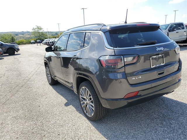Used 2022 Jeep Compass Limited w/ Elite Group image 6