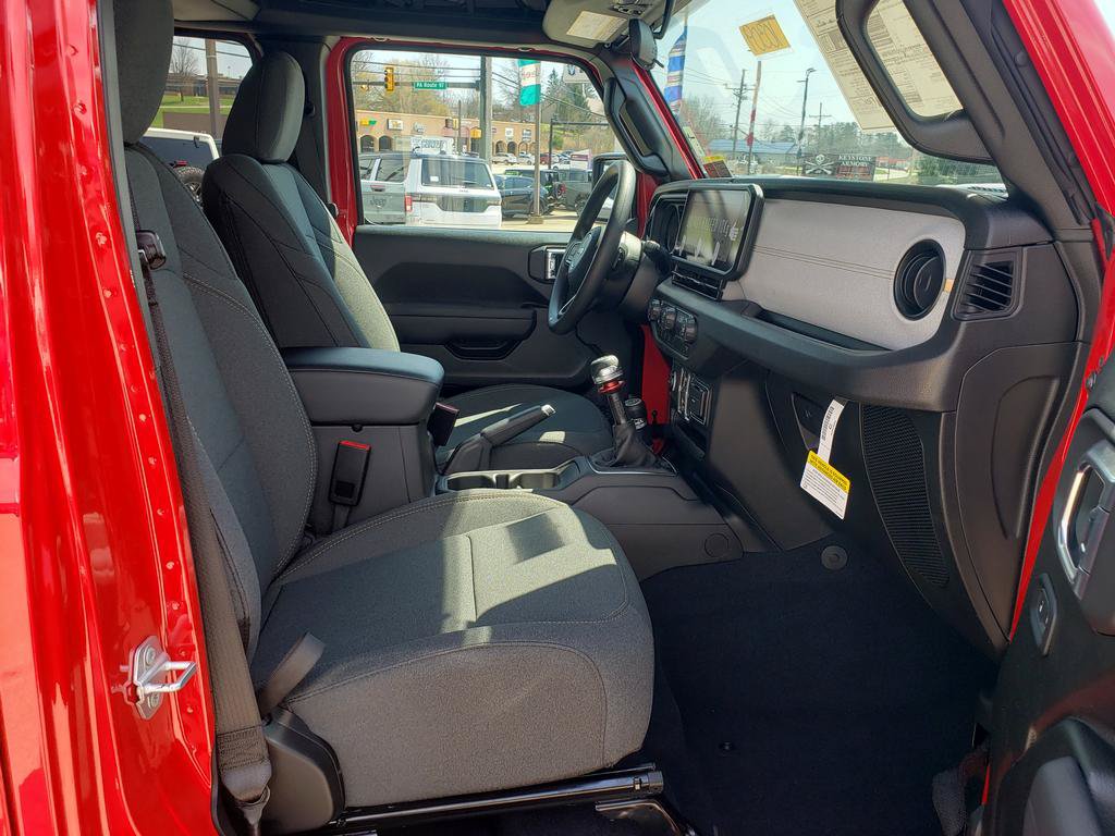 New 2026 Jeep Wrangler Unlimited Sport AWD/4WD image 15