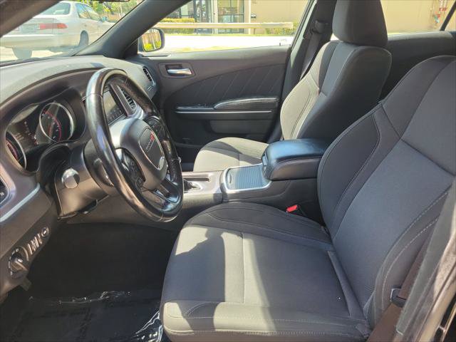 Used 2022 Dodge Charger SXT RWD image 14
