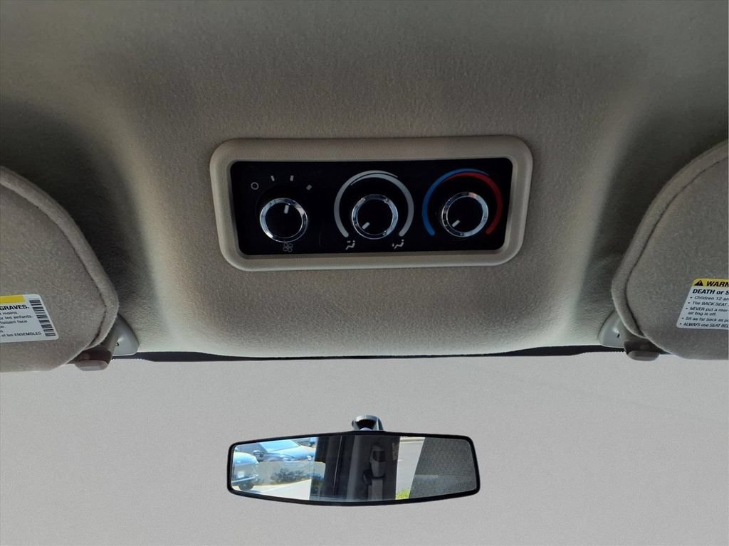Used 2015 Chevrolet Express 3500 LT w/ LT Preferred Equipment Group RWD image 16
