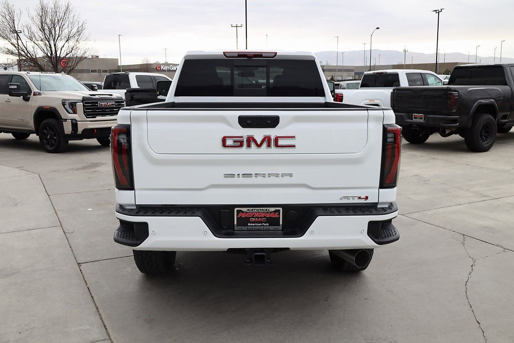 New 2026 GMC Sierra 2500 AT4 image 5