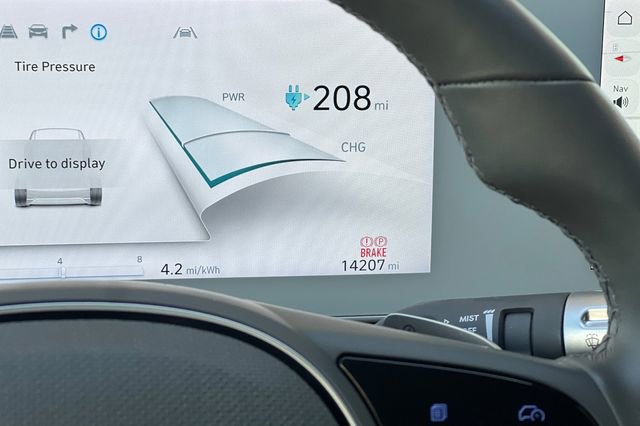 Certified 2024 Hyundai Ioniq 5 SEL image 34