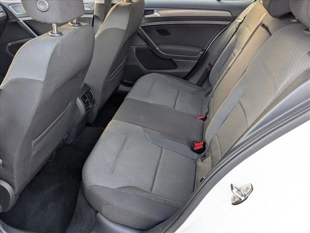 Used 2019 Volkswagen e-Golf SE w/ Driver Assistance Package image 18