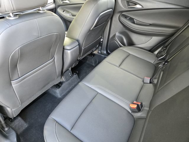 Used 2024 Buick Encore GX Sport Touring w/ Comfort Package FWD image 21