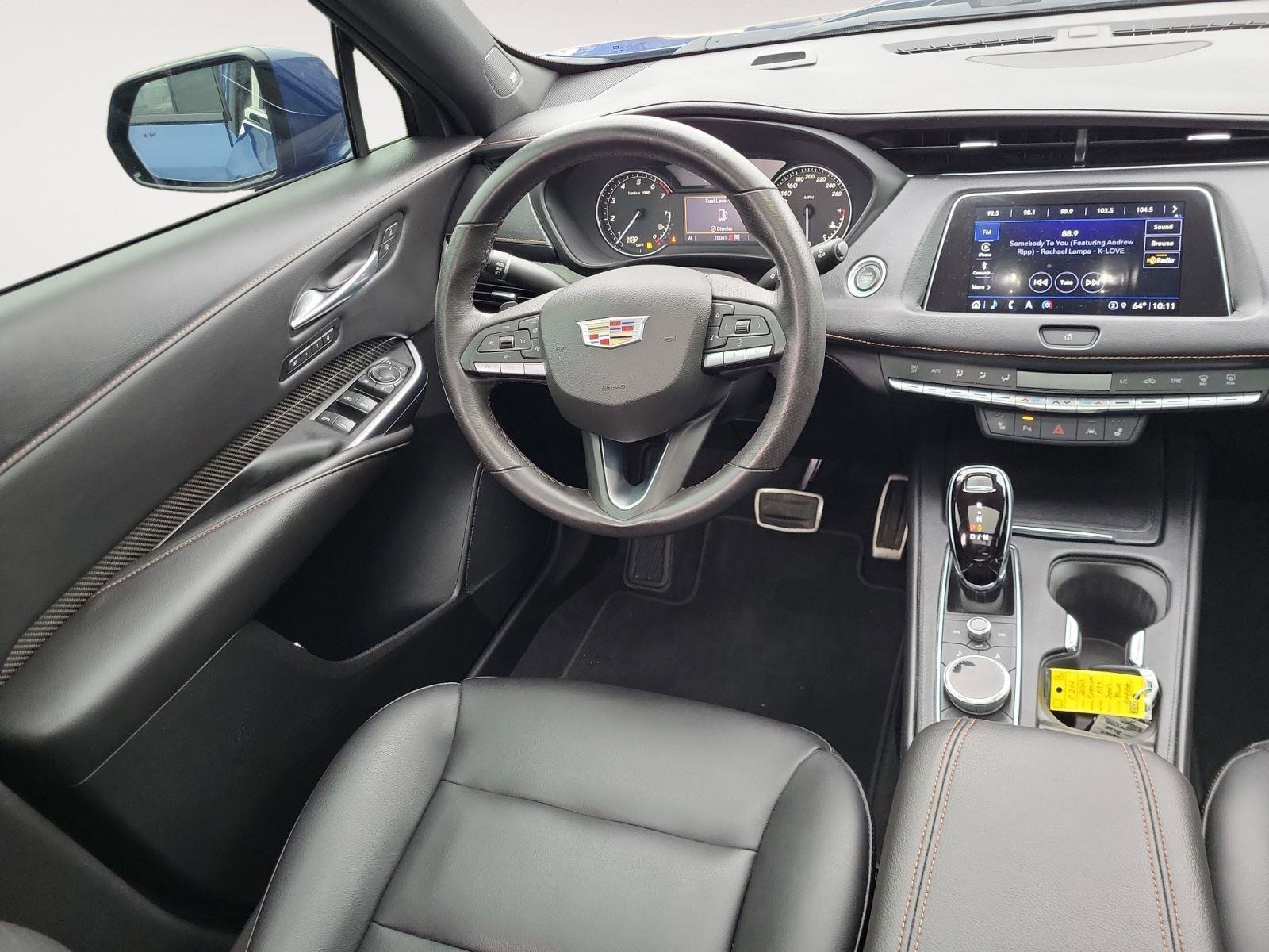 Used 2023 Cadillac XT4 Sport image 11