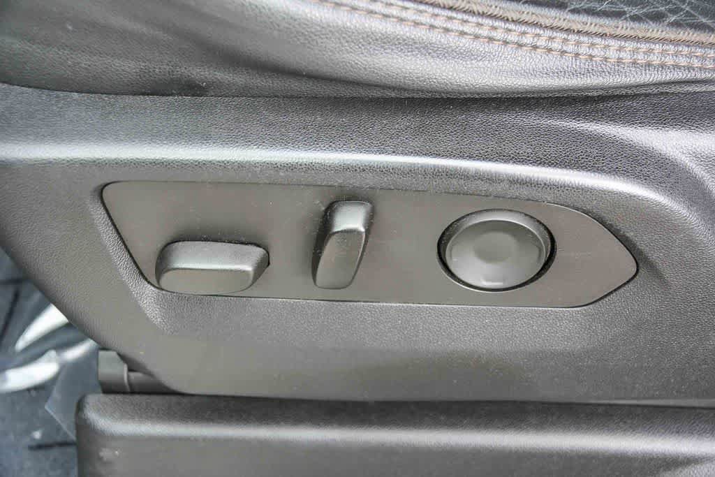 Used 2021 Chevrolet Tahoe High Country RWD image 21