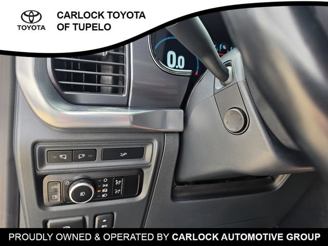 Used 2023 Ford F150 Lariat w/ Equipment Group 502A High AWD/4WD image 11