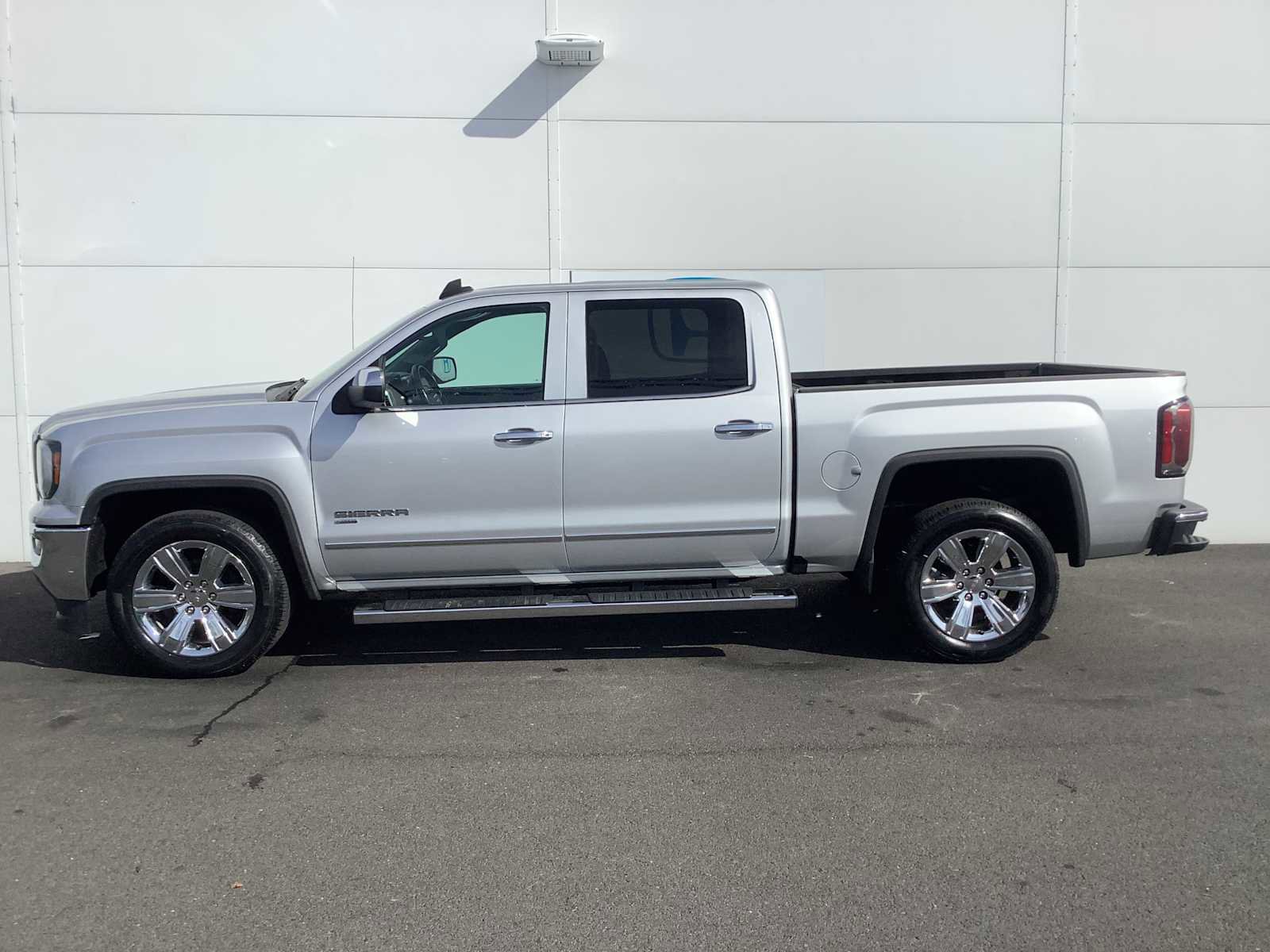 Used 2016 GMC Sierra 1500 SLT image 2