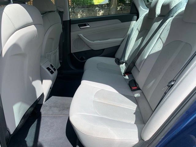 Used 2019 Hyundai Sonata SEL w/ Cargo Package FWD image 12