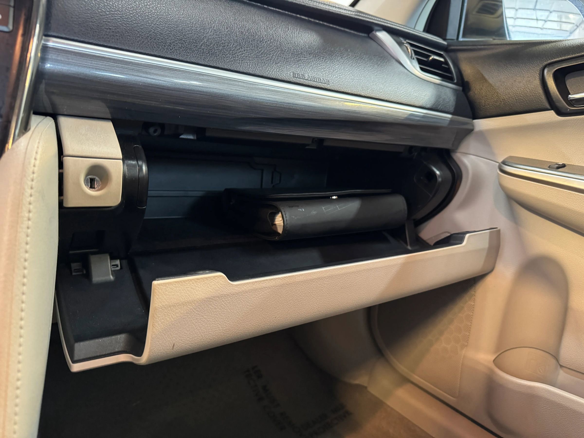 Used 2013 Toyota Camry XLE image 19