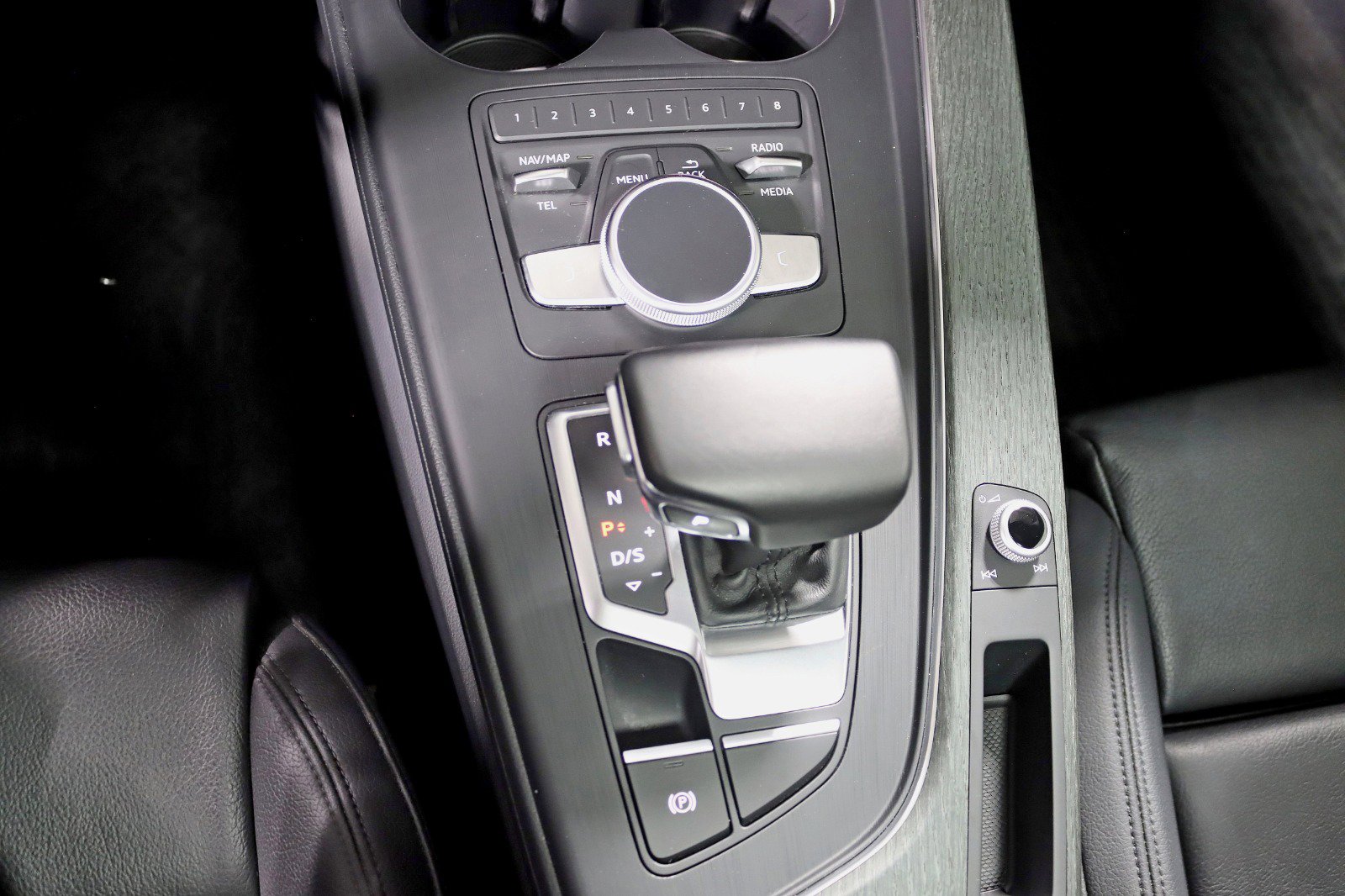 Used 2018 Audi A5 2.0T Premium Plus w/ Premium Plus image 27