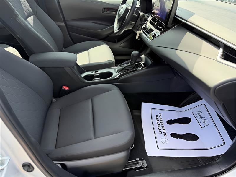 Used 2023 Toyota Corolla LE FWD image 23