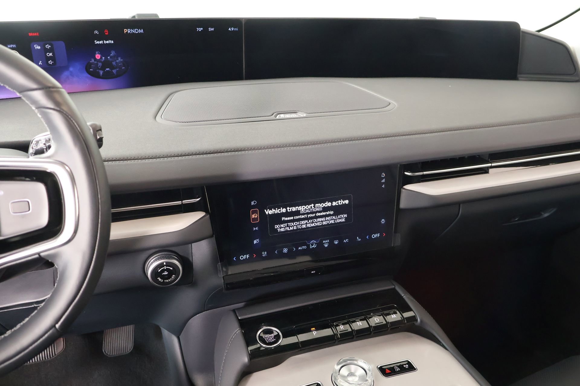 New 2026 Lincoln Navigator Premiere image 5