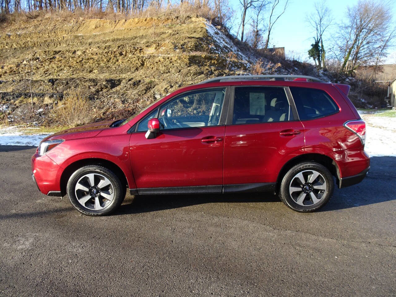 Used 2017 Subaru Forester 2.5i Premium w/ Popular Package #2A