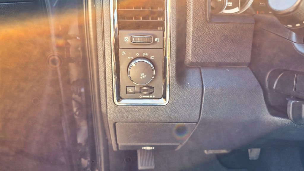 Used 2013 RAM 1500 Sport image 20