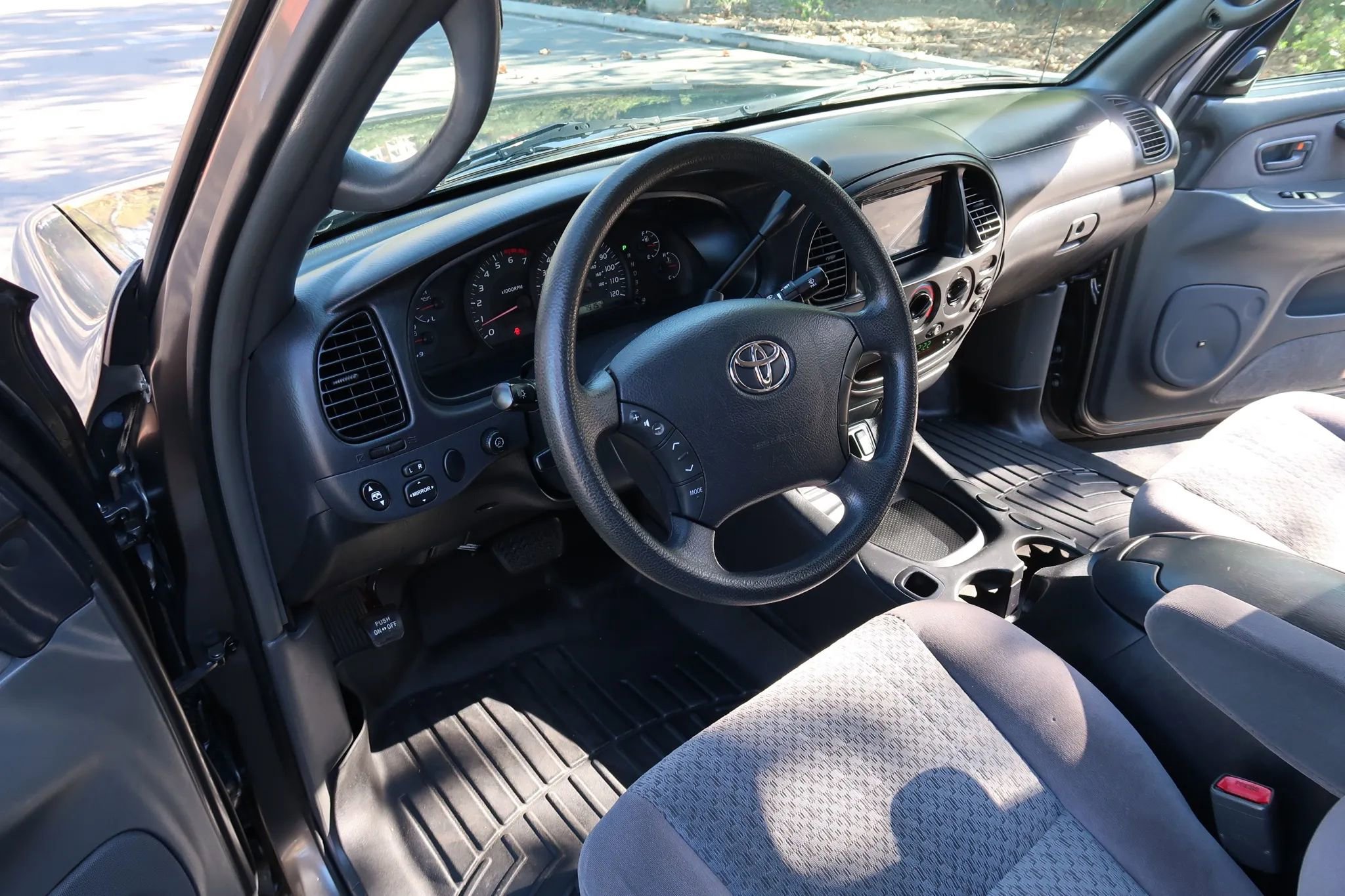 Used 2006 Toyota Tundra SR5 image 14