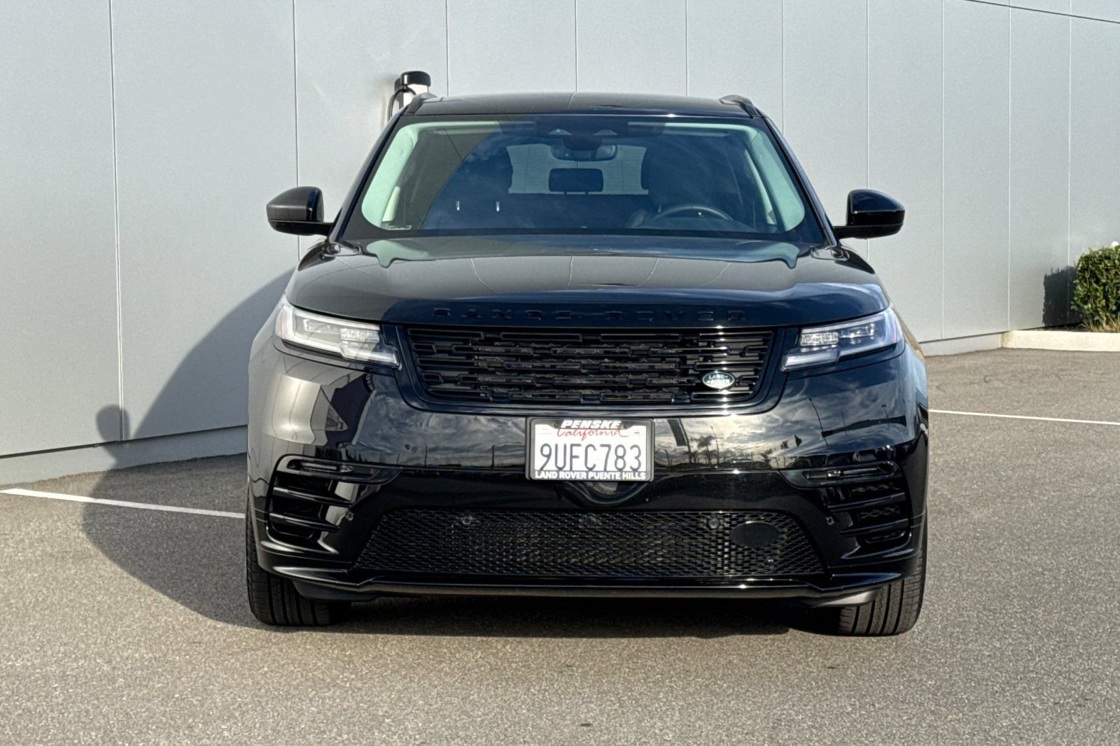 Used 2025 Land Rover Range Rover Velar Dynamic SE image 8