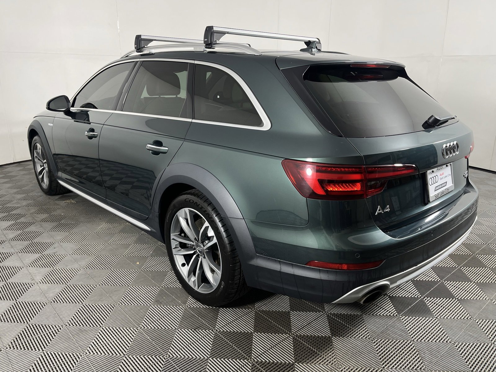 Used 2018 Audi A4 2.0T allroad Premium Plus image 6