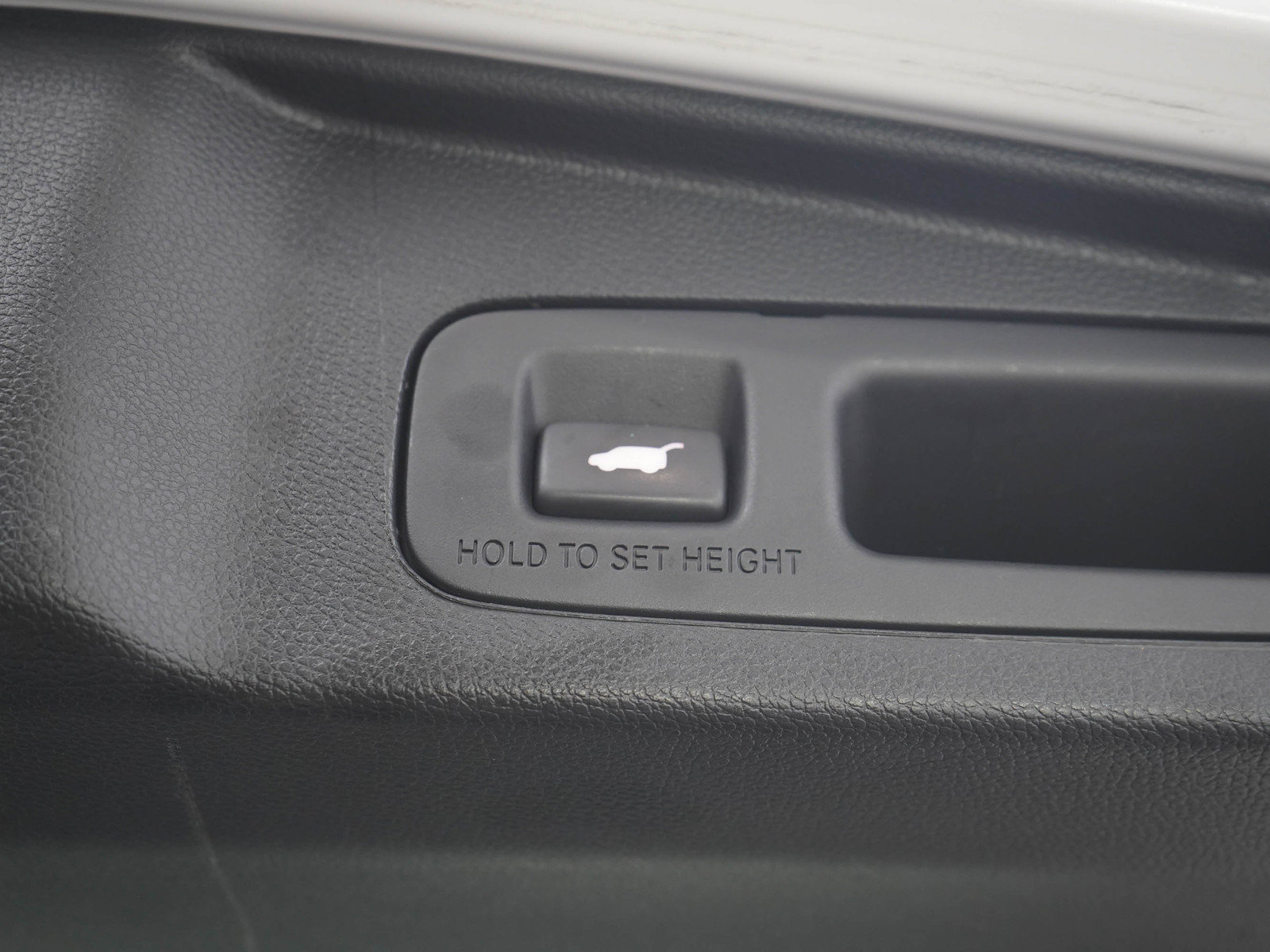 Used 2021 Honda CR-V Touring image 11