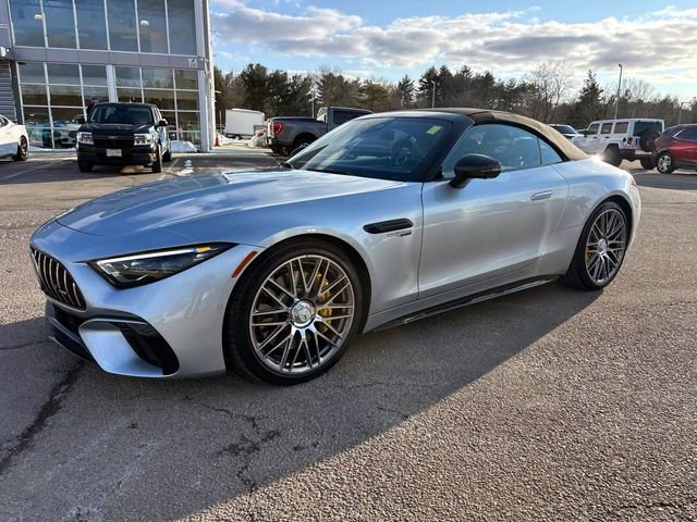 Used 2022 Mercedes-Benz SL 55 AMG 4MATIC w/ Driver Assistance Package image 5