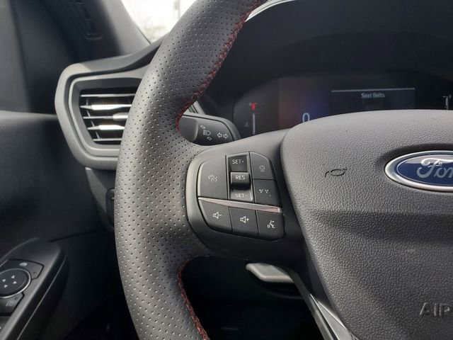 Used 2024 Ford Escape ST-Line w/ Tech Pack #1 AWD/4WD image 13