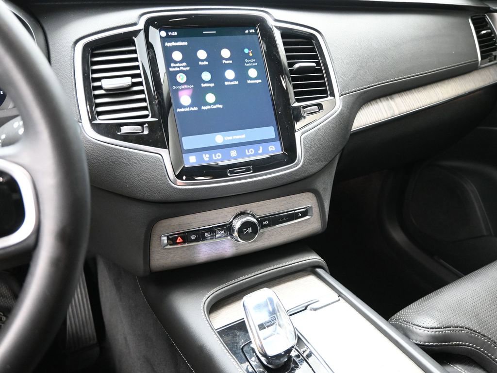 Used 2023 Volvo XC90 B6 Ultimate w/ Protection Package Premier image 12