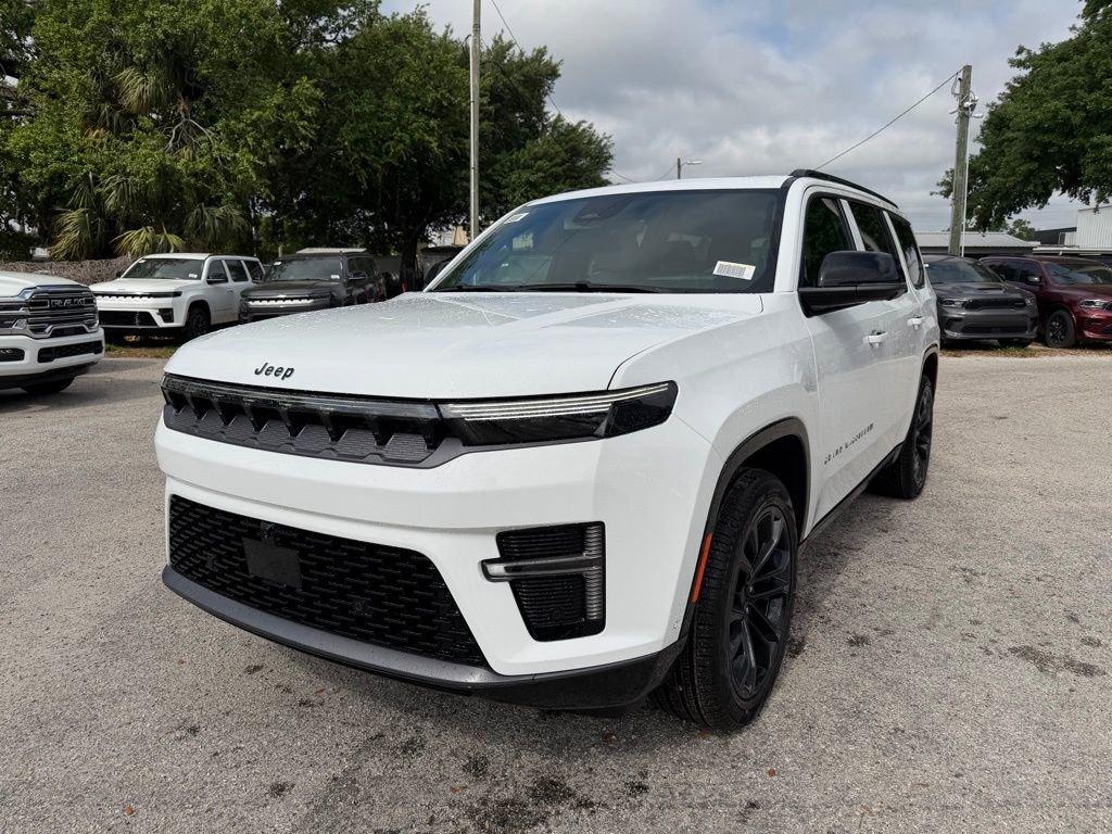 New 2026 Jeep Grand Wagoneer Summit image 2