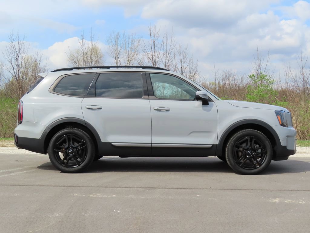 Certified 2023 Kia Telluride EX X-Line AWD/4WD image 2