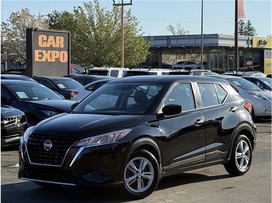 Used 2021 Nissan Kicks S image 43