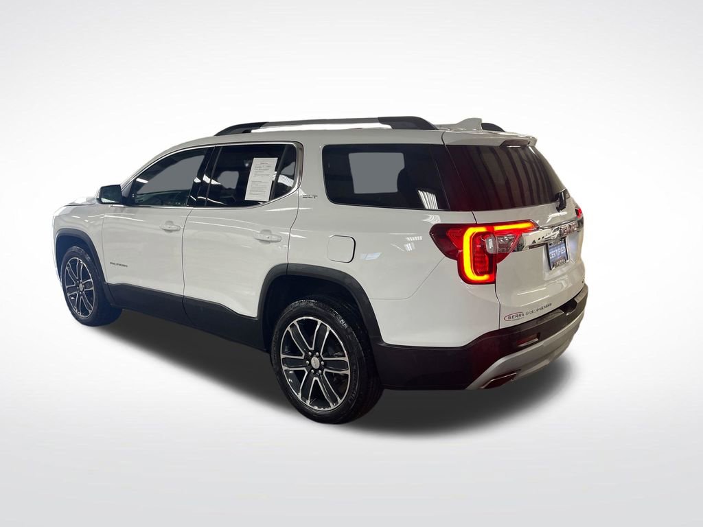 Certified 2023 GMC Acadia SLT w/ Preferred Package AWD/4WD image 3