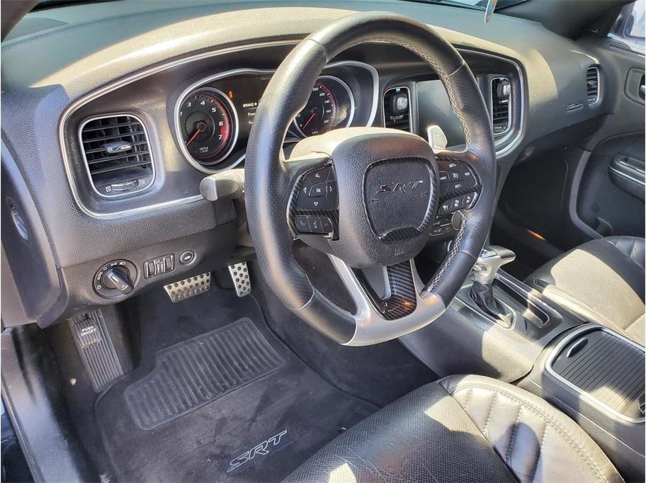 Used 2016 Dodge Charger SRT w/ Harman/Kardon Audio Group RWD image 28