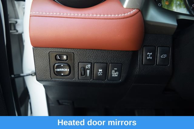 Used 2013 Toyota RAV4 Limited AWD/4WD image 7