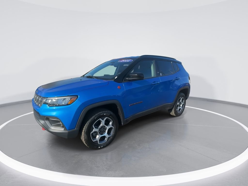 Used 2022 Jeep Compass Trailhawk w/ Trailhawk Convenience Group AWD/4WD image 4
