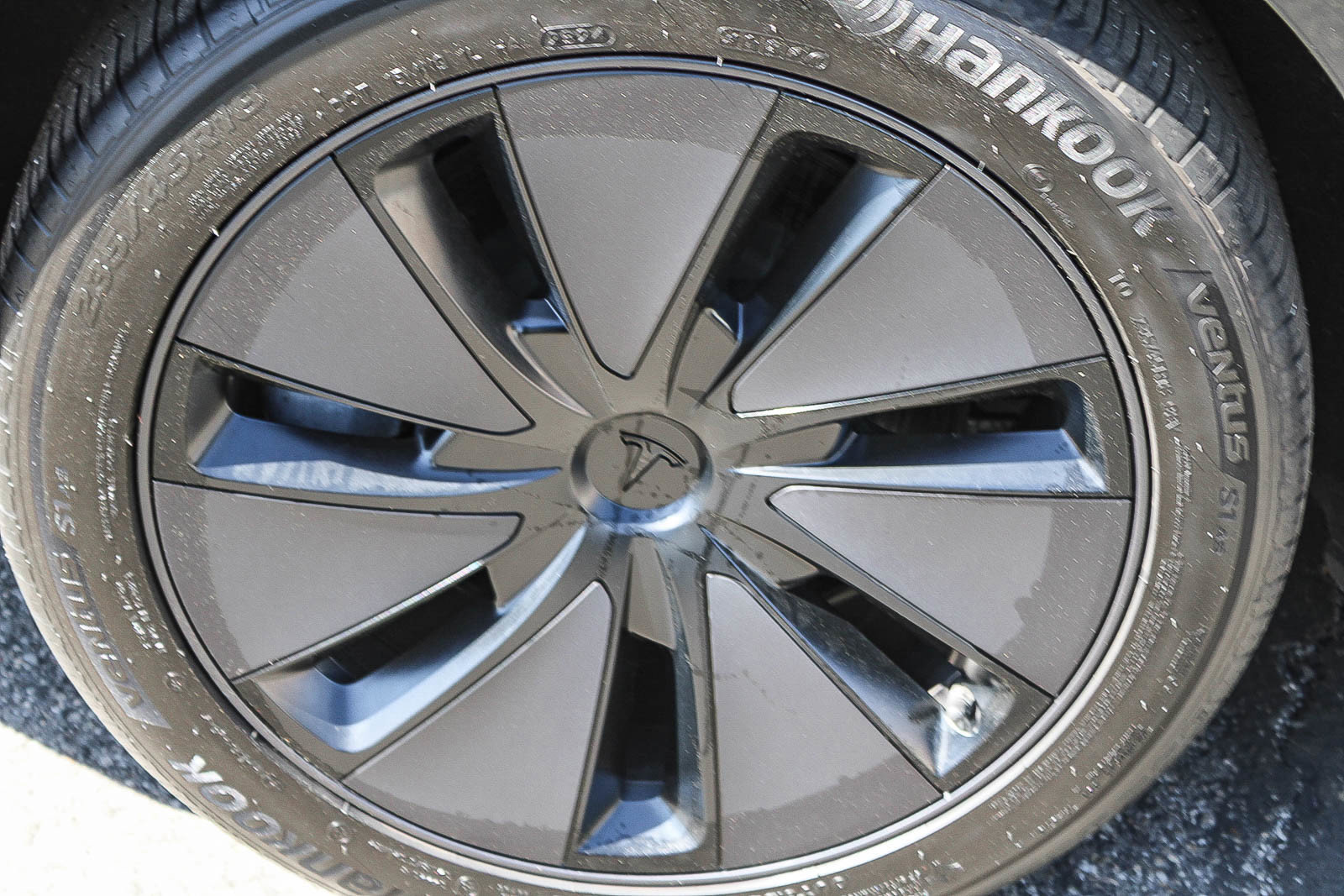 Used 2025 Tesla Model 3 Long Range image 11