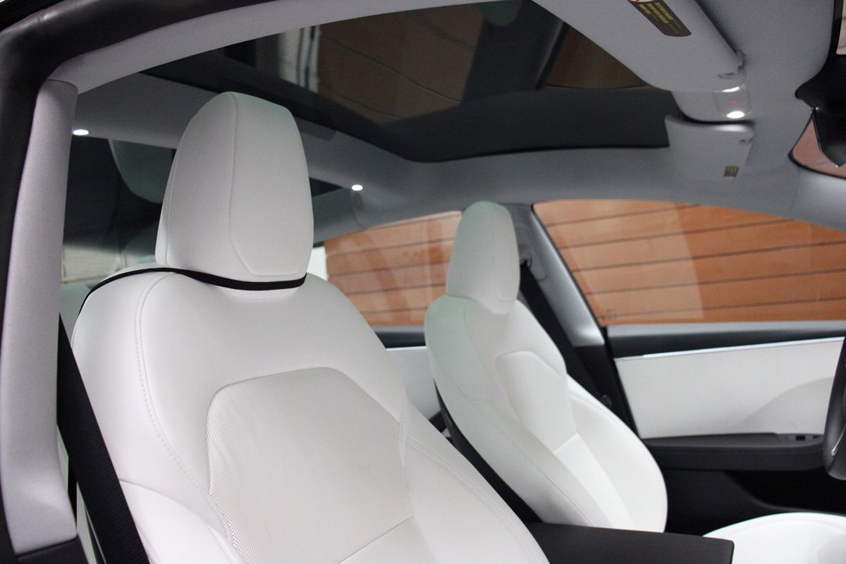 Used 2024 Tesla Model 3 Long Range RWD image 25