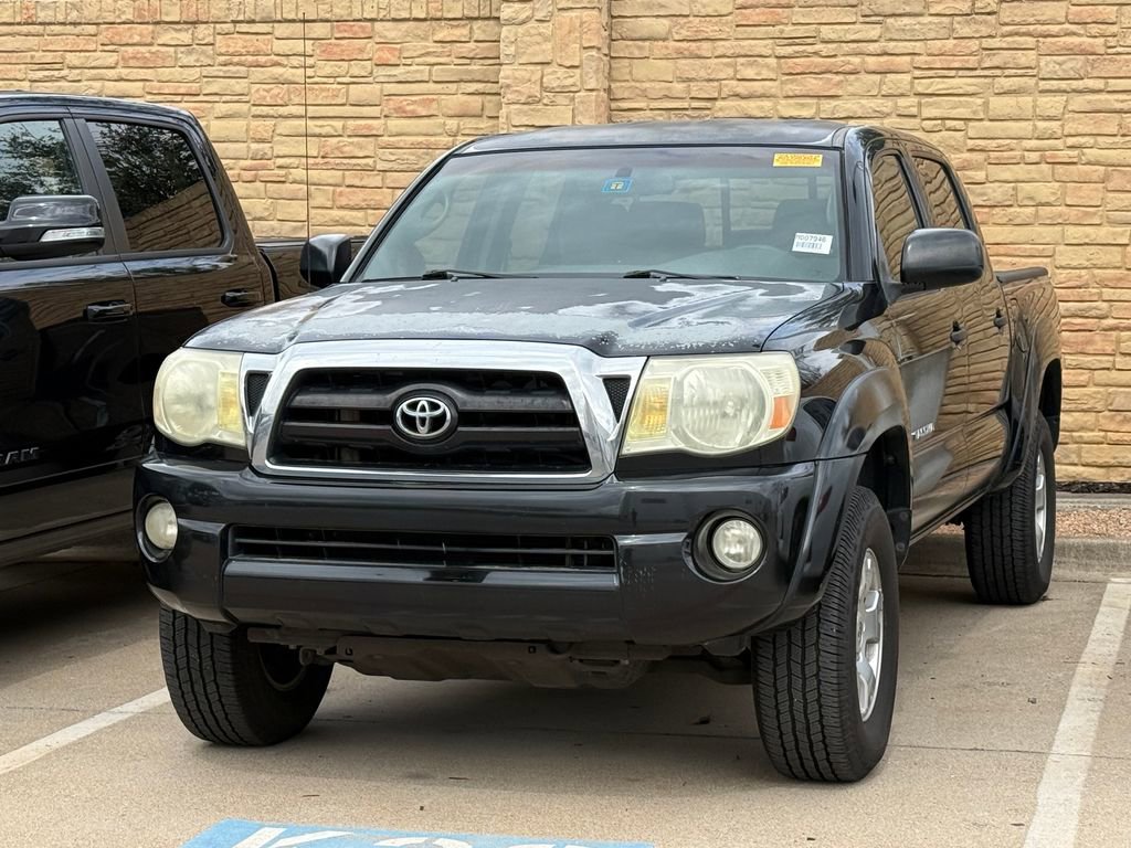 Used 2005 Toyota Tacoma PreRunner image 1