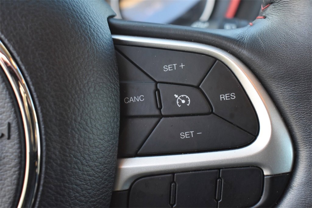 Used 2017 Jeep Compass Trailhawk w/ Leather Interior Group image 29