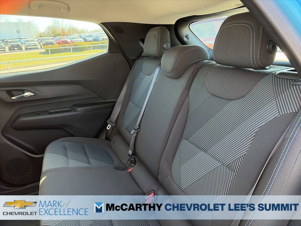 New 2027 Chevrolet Bolt LT w/ Comfort Package FWD image 36
