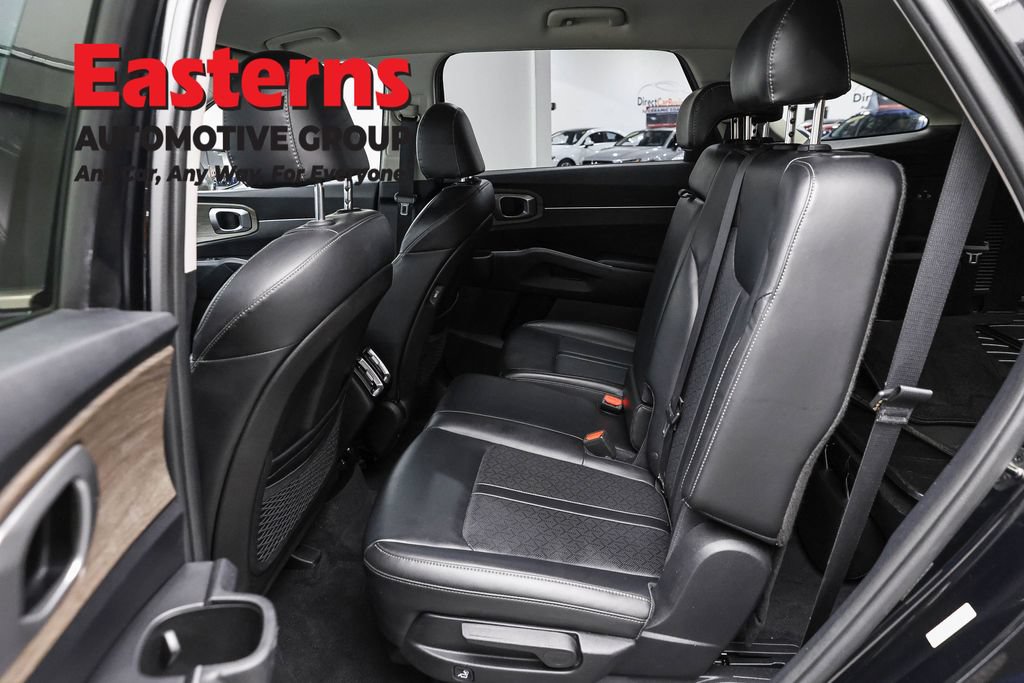 Used 2022 Kia Sorento S AWD/4WD image 23