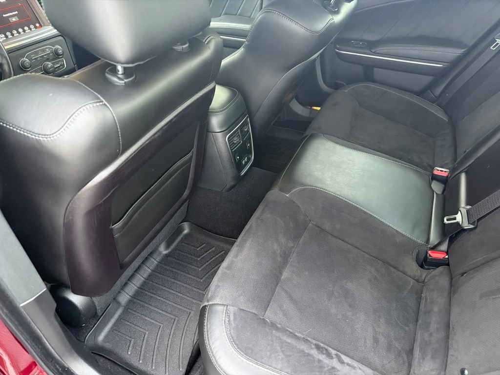 Used 2019 Dodge Charger R/T w/ Plus Group RWD image 38
