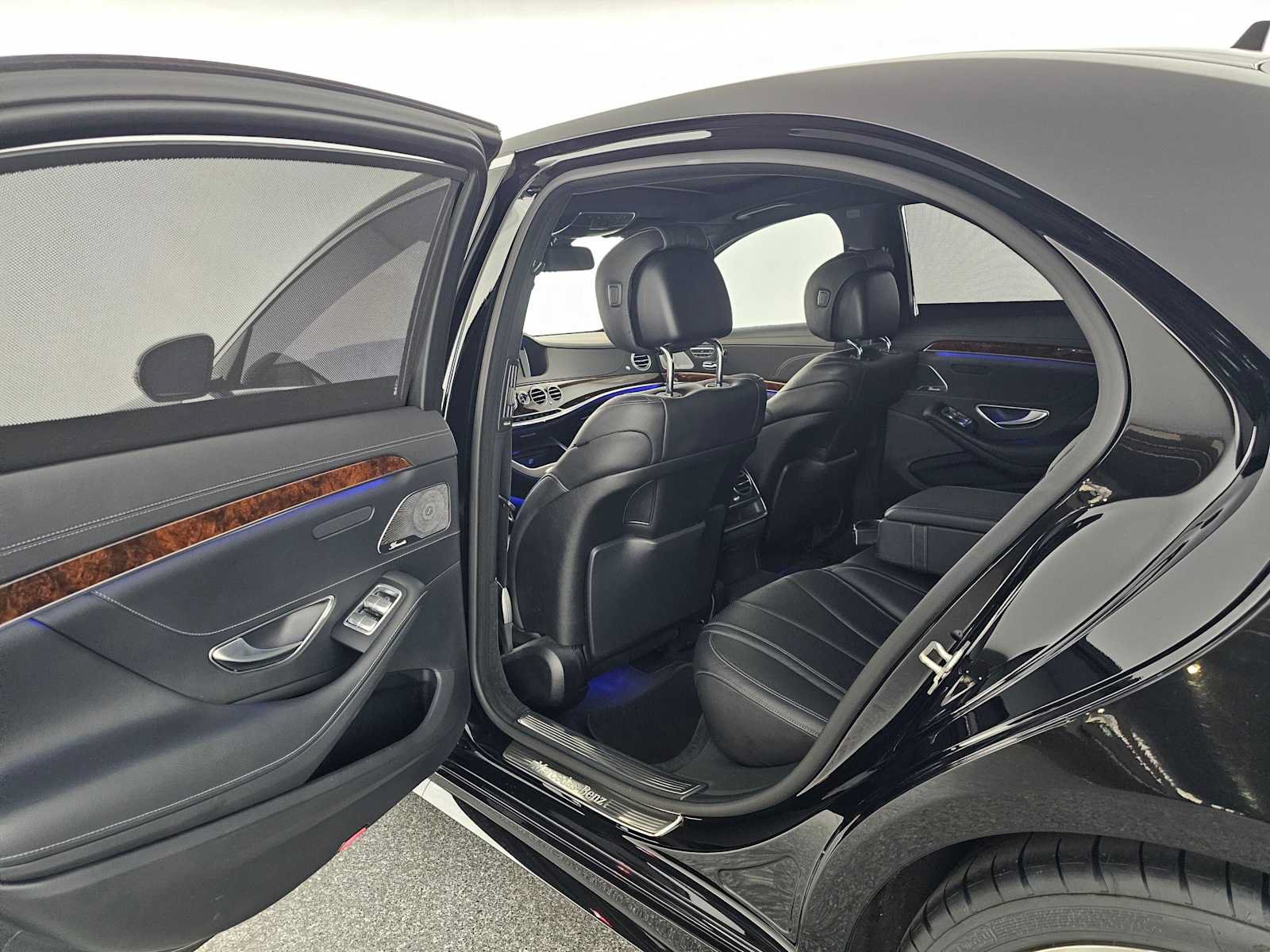 Used 2015 Mercedes-Benz S 550 Sedan image 15