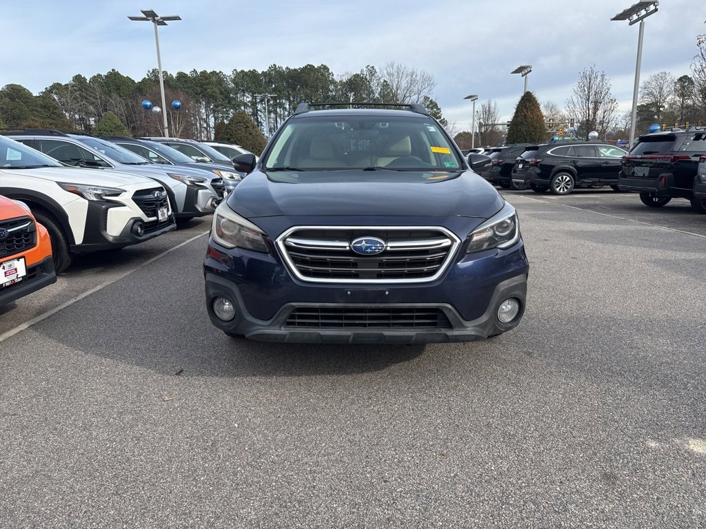 Used 2018 Subaru Outback 2.5i Limited image 6